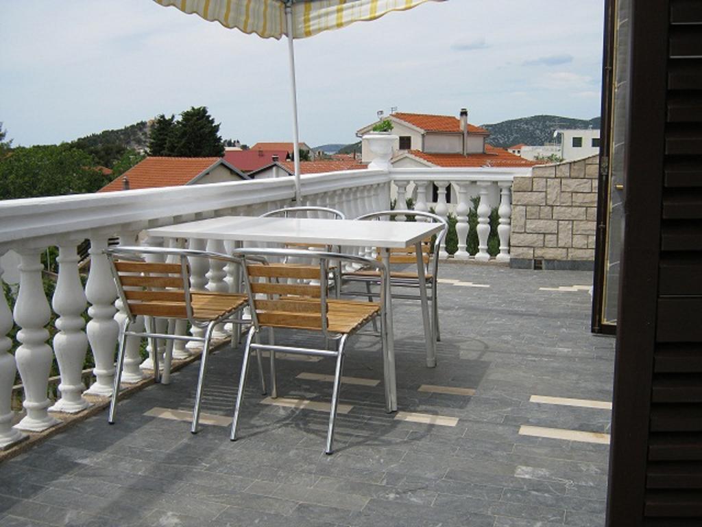 Apartments Nestor Трибунь Экстерьер фото
